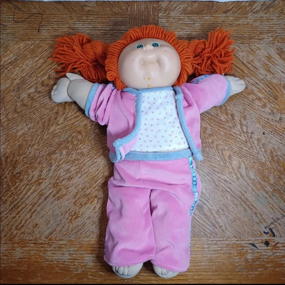 Vintage Cabbage Patch Kid  - Red Double Pony Hair & Green Eyes Girl. - Picture 3 of 6